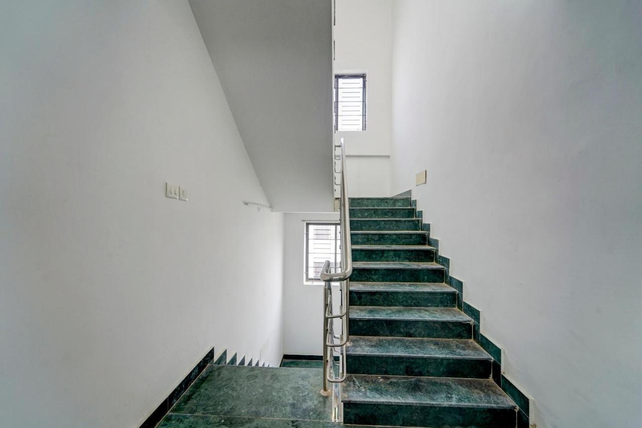 Super Hotel O J2 Service Appartment Chennai Eksteriør billede