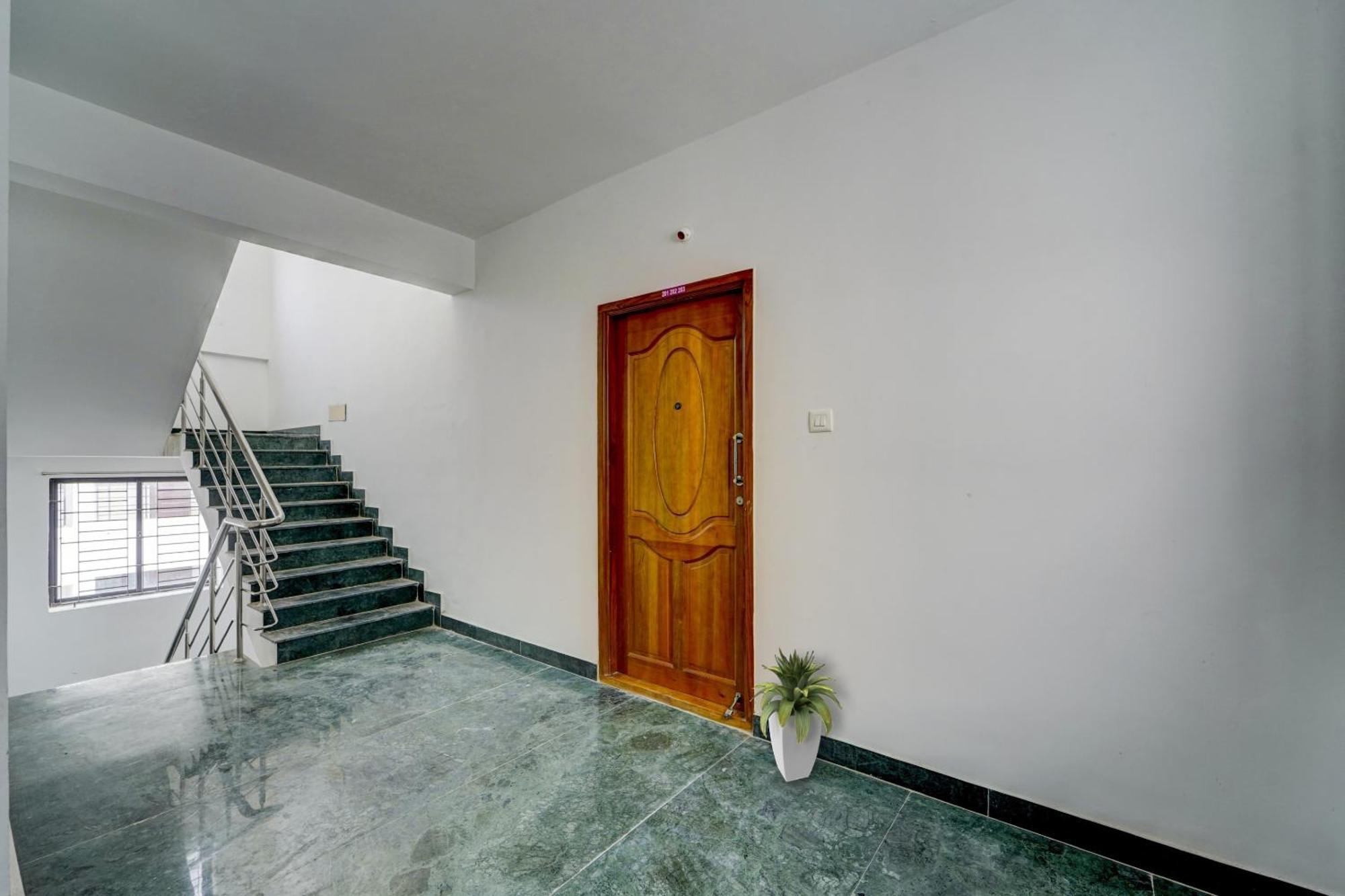 Super Hotel O J2 Service Appartment Chennai Eksteriør billede